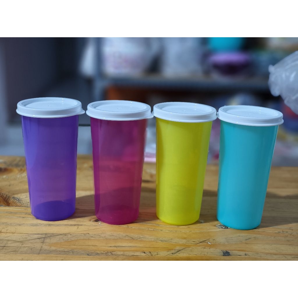 Tupperware Medium Tumbler