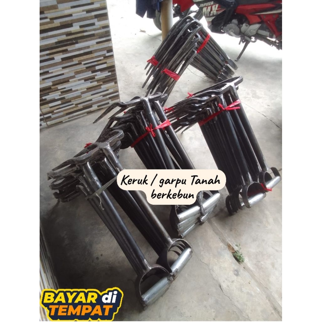 Garpu / Keruk Tanah buat para petani