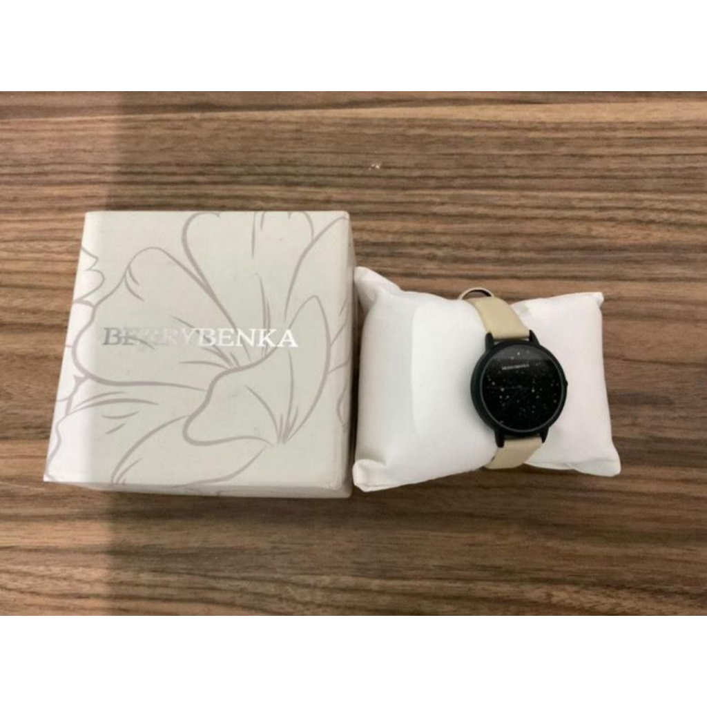 Jam Tangan Berrybenka
