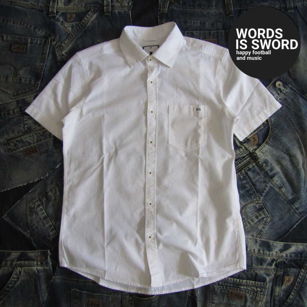 LOIS JEANS KEMEJA PENDEK PUTIH SLIM FIT - KLS611 -