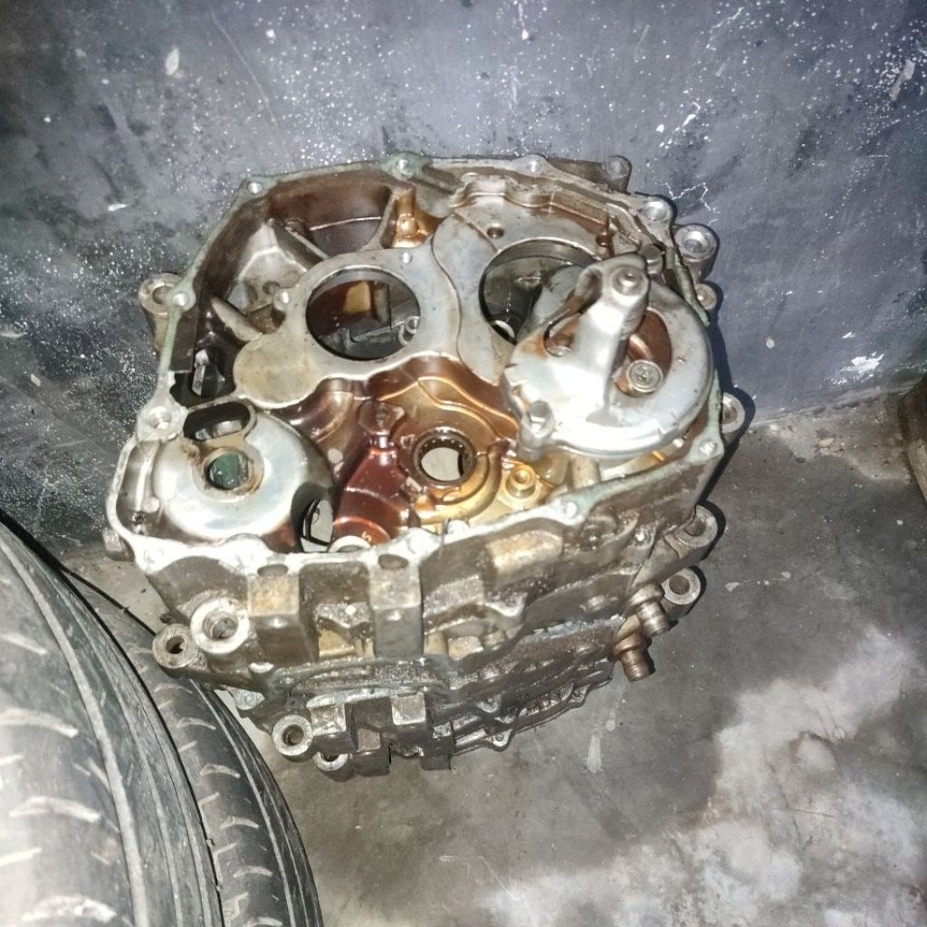 Krengkes kanan megapro dan tiger original copotan