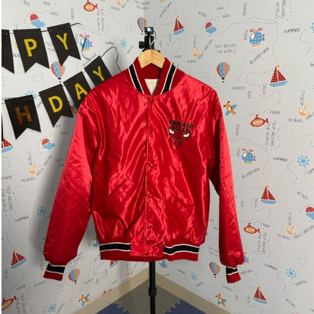 VINTAGE CHICAGO BULLS VARSITY