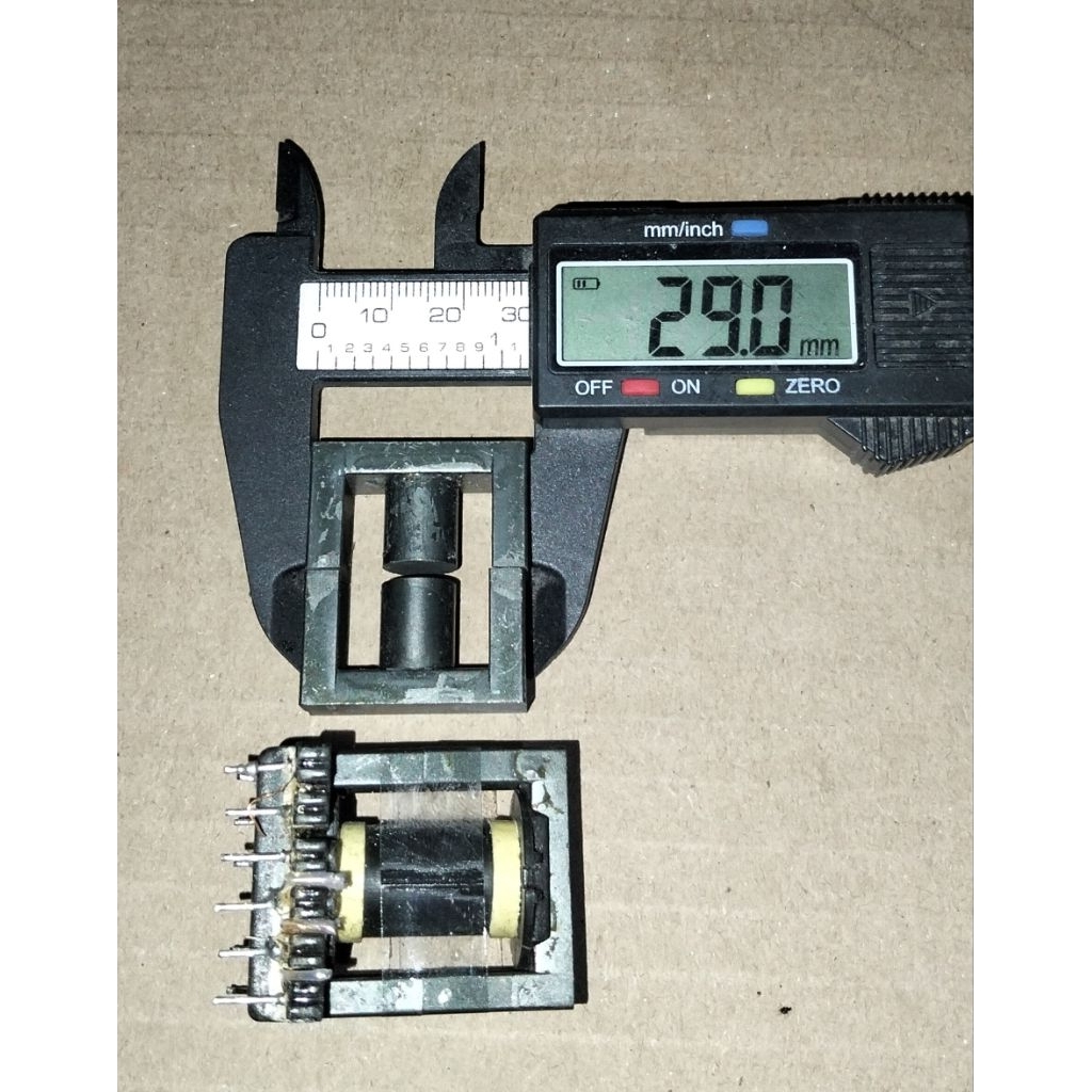 TRAVO FERIT UKURAN GAMBAR GESER BEKAS