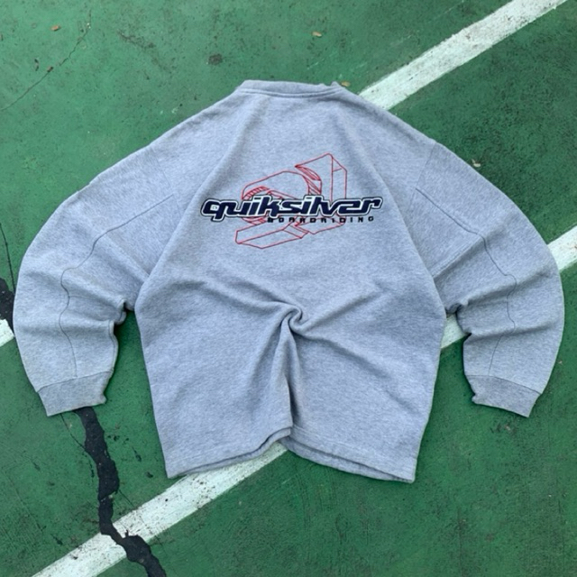 VINTAGE 00s QUIKSILVER CREWNECK