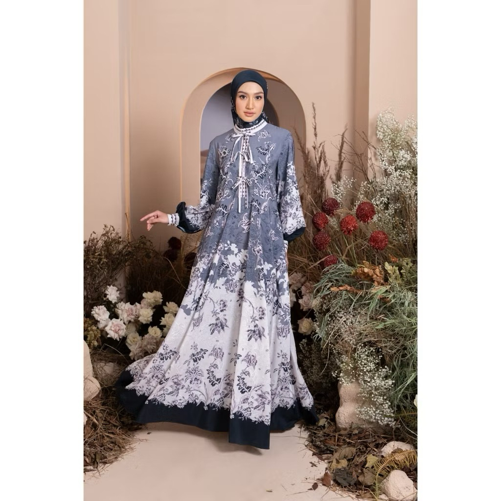 Semantik Dress Original by Wearing Klamby (Box)