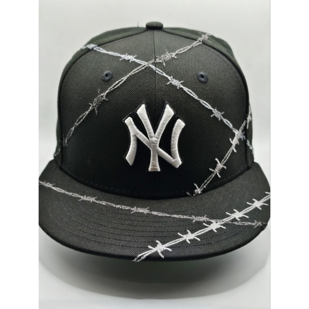 Topi New Era original x MLB NY motif kawat berduri 59Fifty