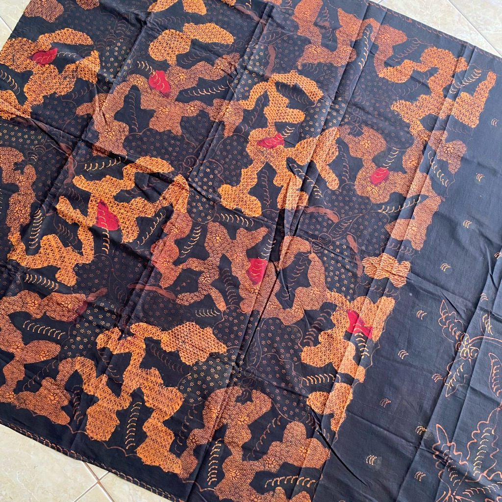 sarung batik tulis motif bangsawan madura