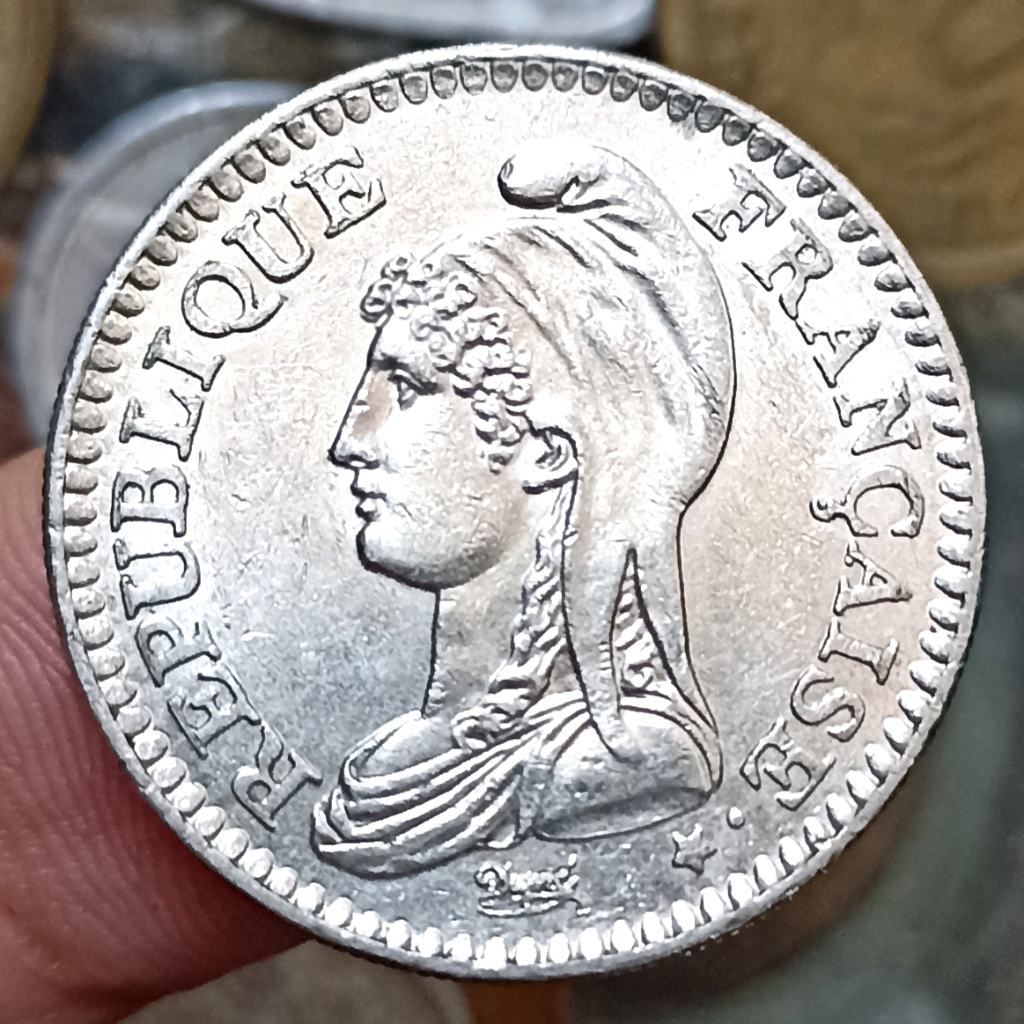 Koin Kuno France / Prancis 1 Franc French Republic Tahun 1992