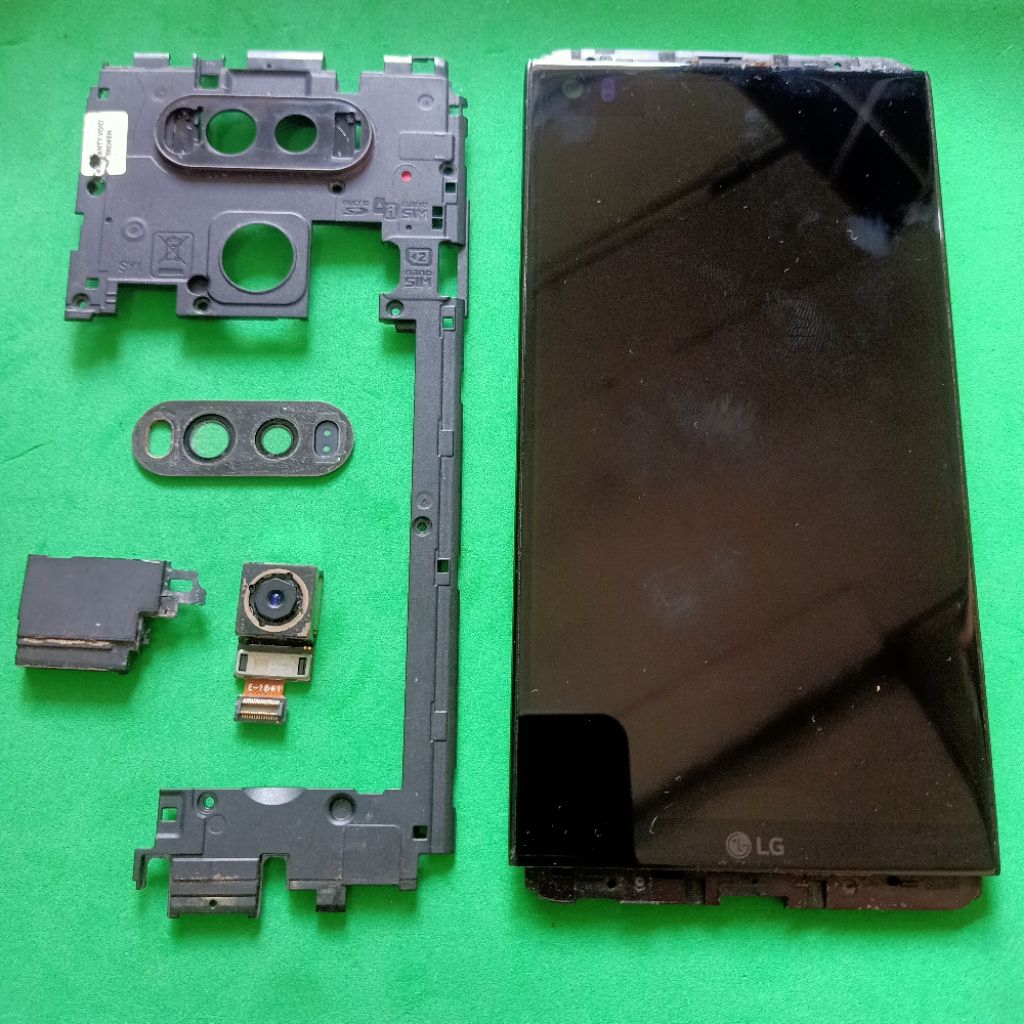 Part LG V20 original copotan  lcd & Frame minus  buzzer Loudspeaker  kamera belakang  tutup mesin ri