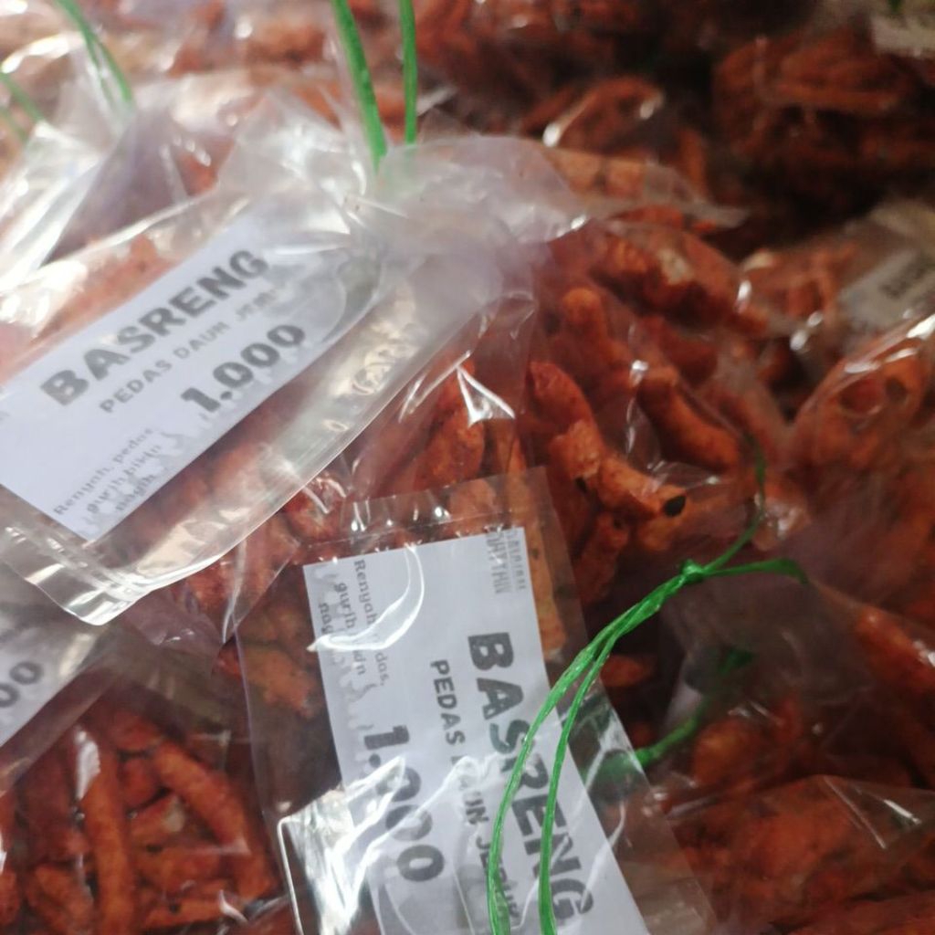 jajanan basreng renteng eceran 1000