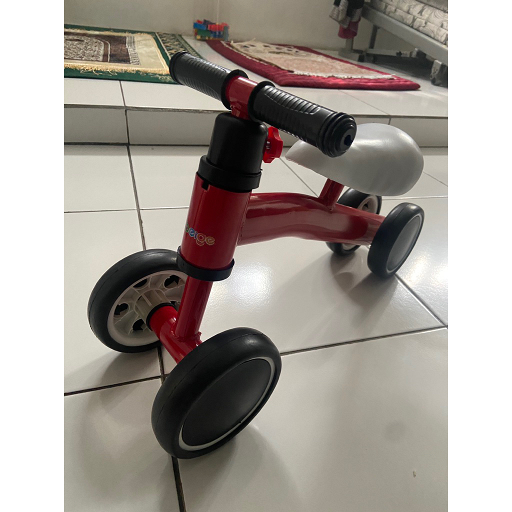 SEPEDA ANAK 1 TAHUN MERAH