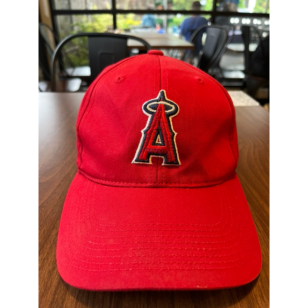 topi vintage angels mlb