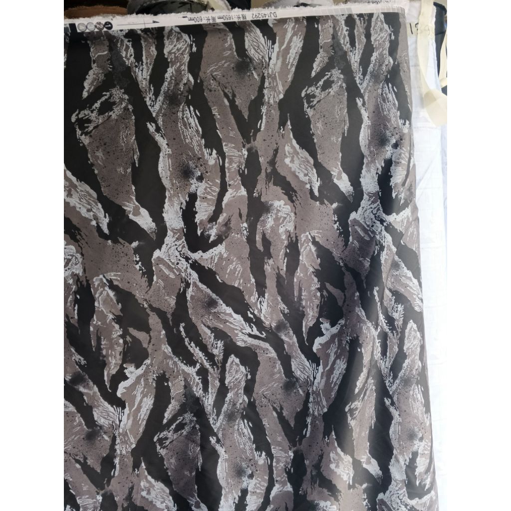 Despo motif aftrak waterproof kain tbal arahan jaket