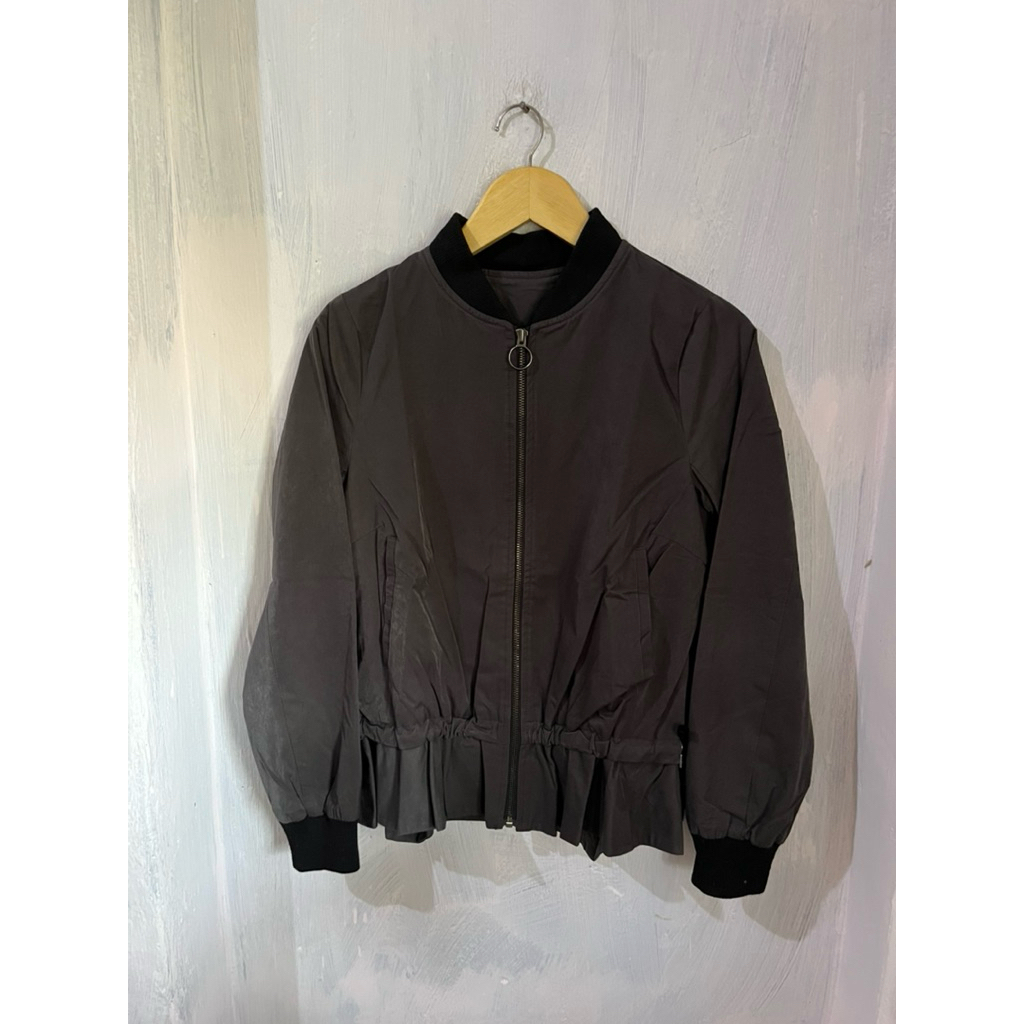 Jaket Wanita La