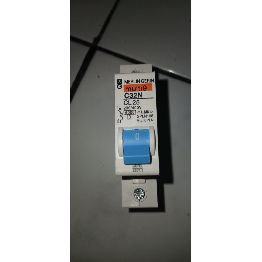 Mcb 25A Merlin Gerin