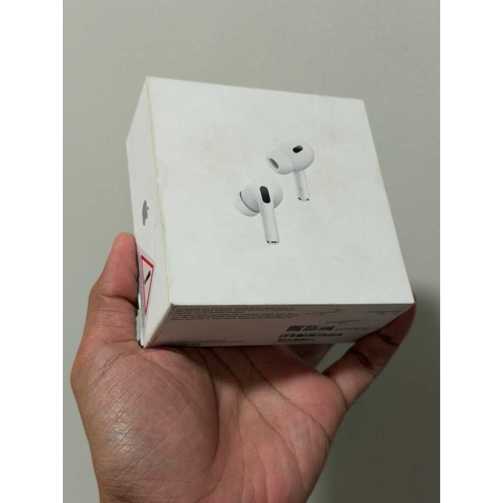 Original Apple Airpods Pro Gen 2 (USB-C)