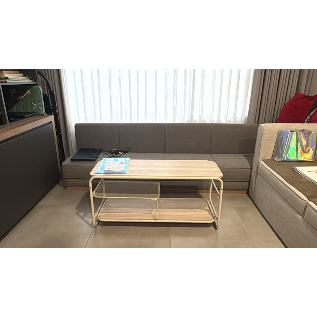 coffee table informa