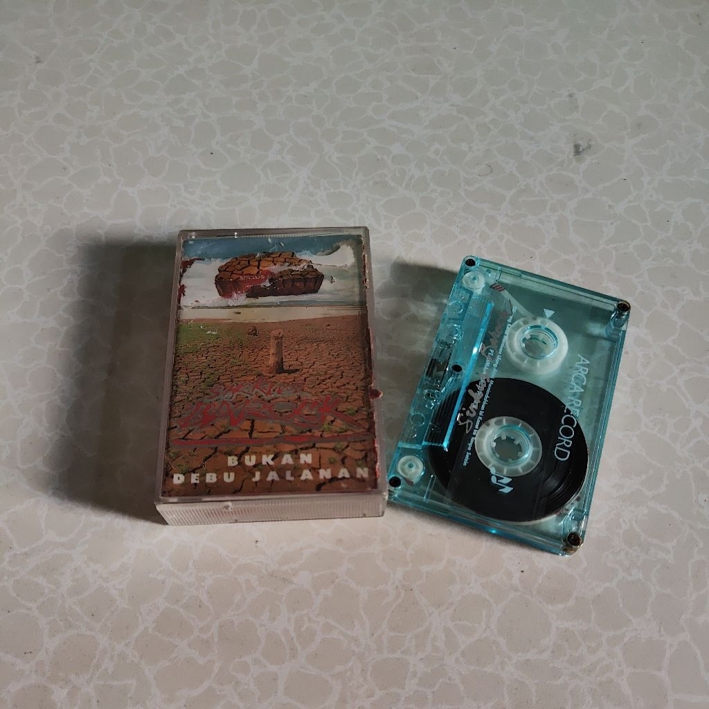 Kaset Pita Sirkus Barock - Bukan Debu Jalan Original used