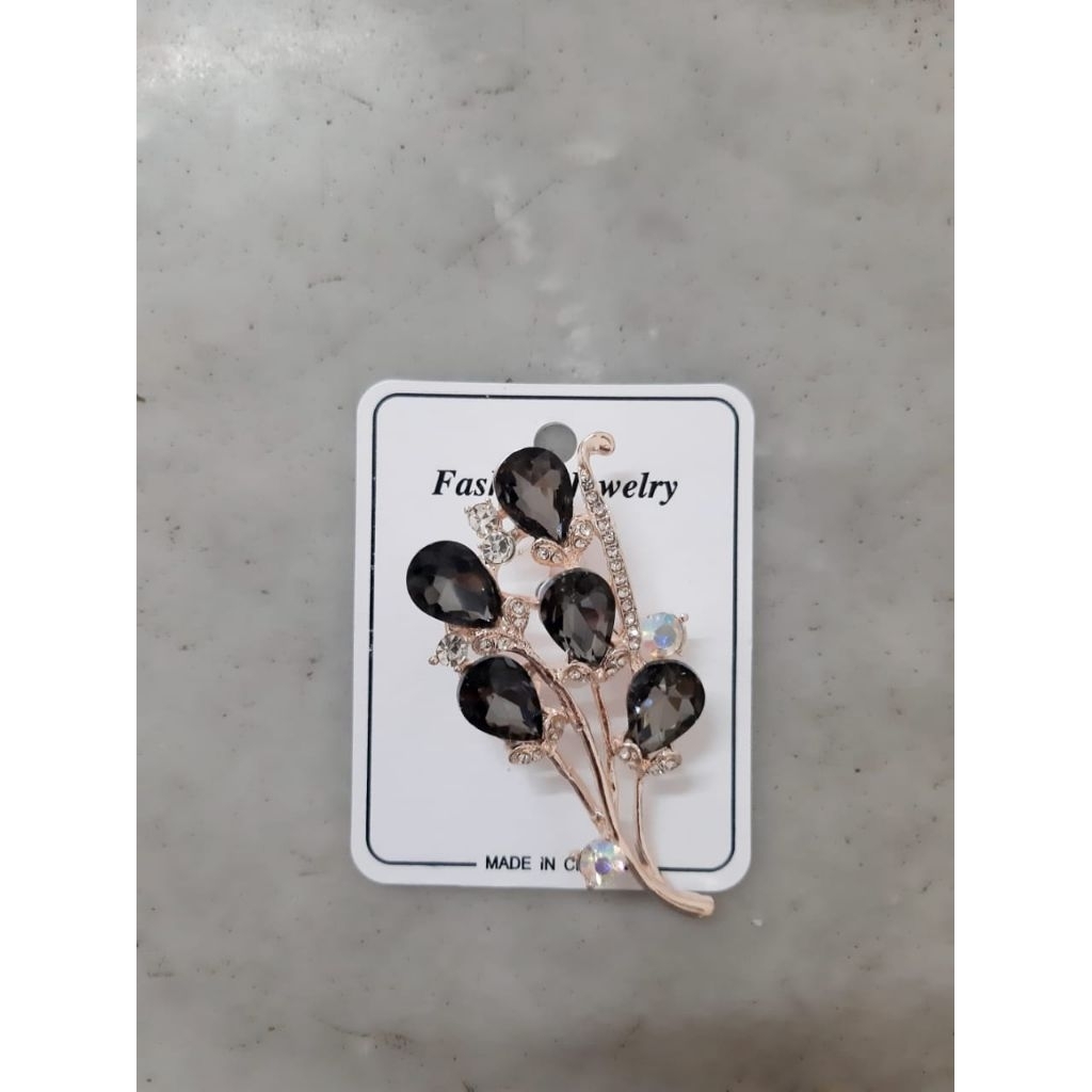 Bros Dada/ Bros Bahu/ Bros Hijab Premium.