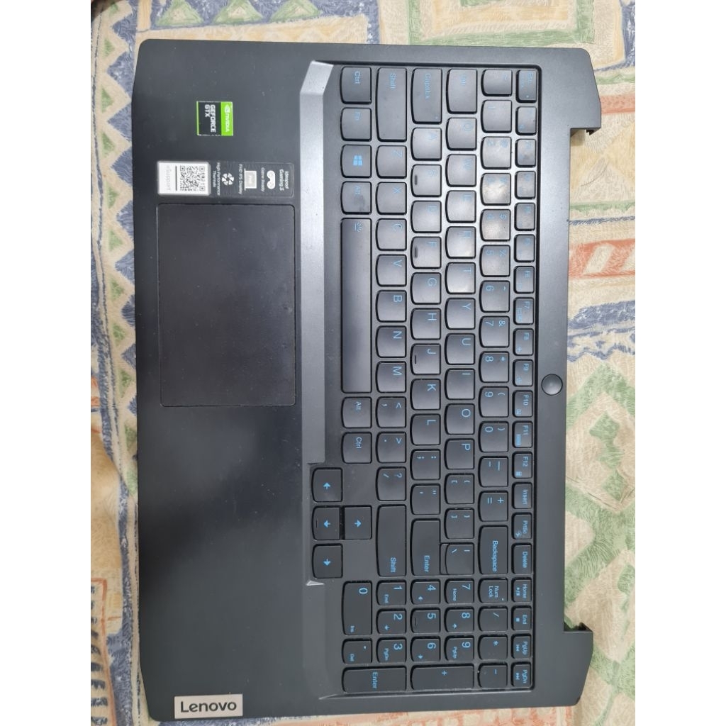 Lenovo IdeaPad Gaming 3 15ARH05 - Palmrest + Keyboard & Top Cover
