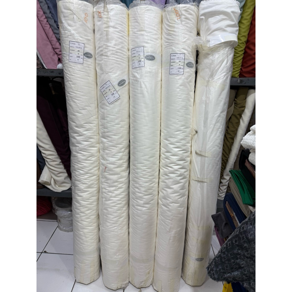 KATUN POPLIN broken white 100% KATUN(per setengah meter)
