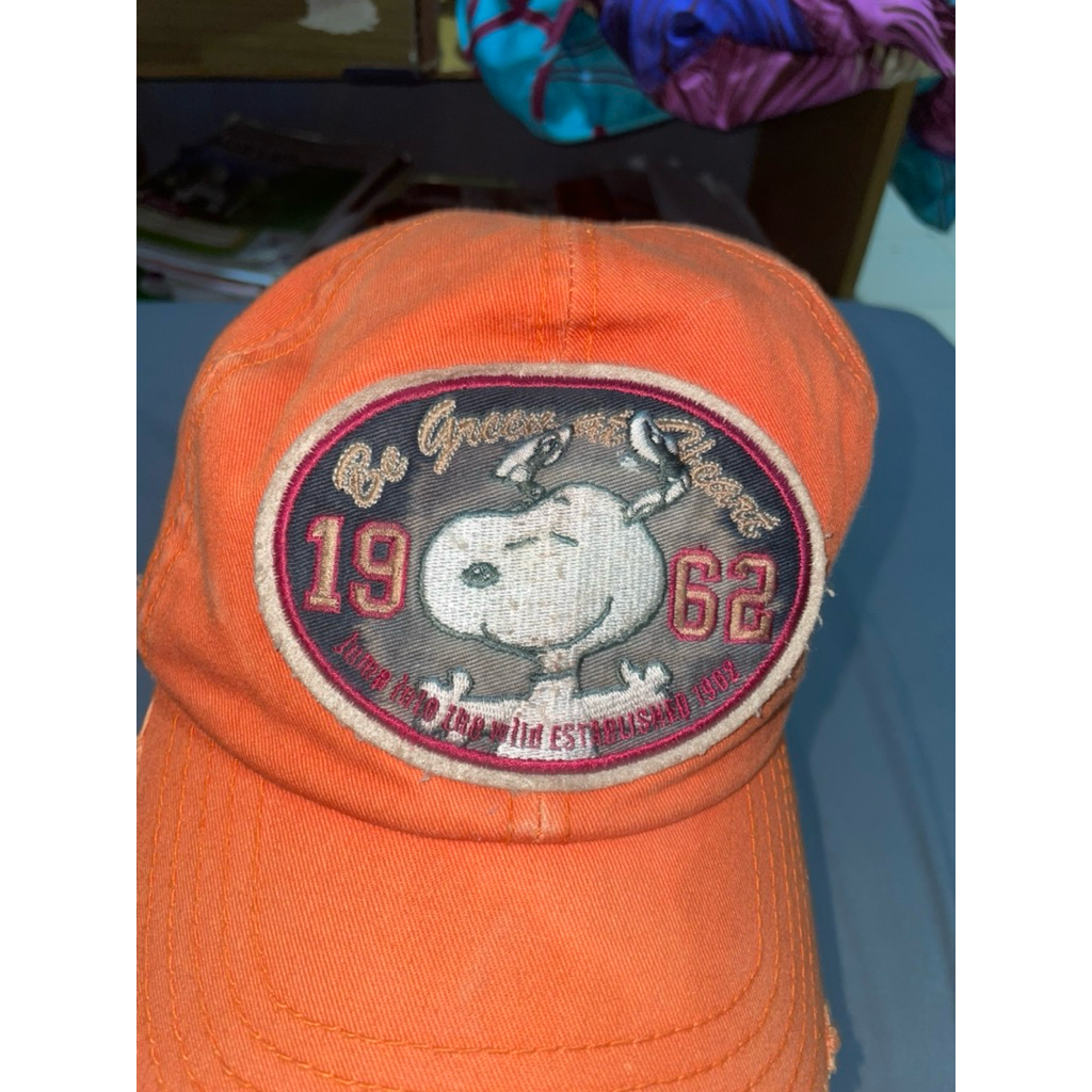 Topi Like flame Vintage