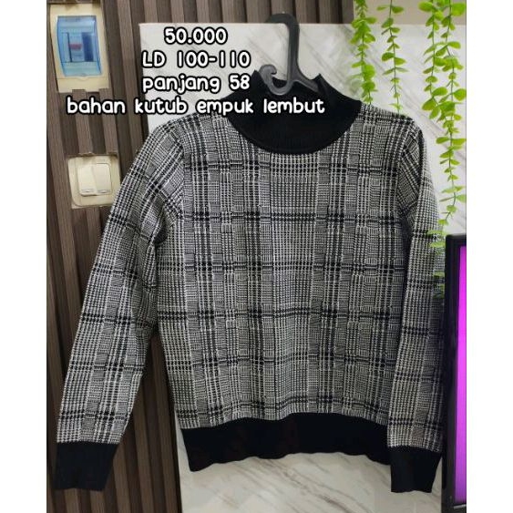 sweater motif kotak kotak preloved