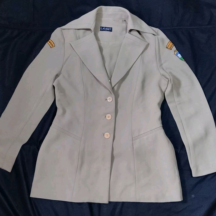 Baju LINMAS / PDH / PNS / ASN / DINAS / Pemda / Kerja / Guru Warna Khaki Atasan Perempuan model blaz