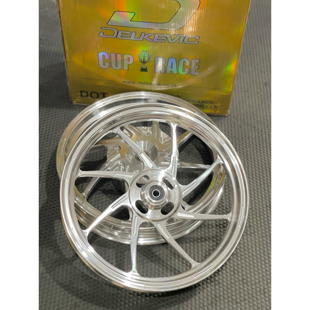 VELG CND DELKEVIC M8 BEAT DAN VARIO 125RING14 CHROME