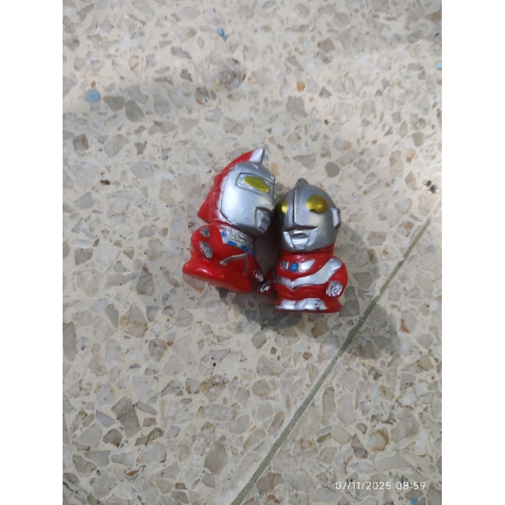 set mini figure finger doll ultraman jadul original bandai