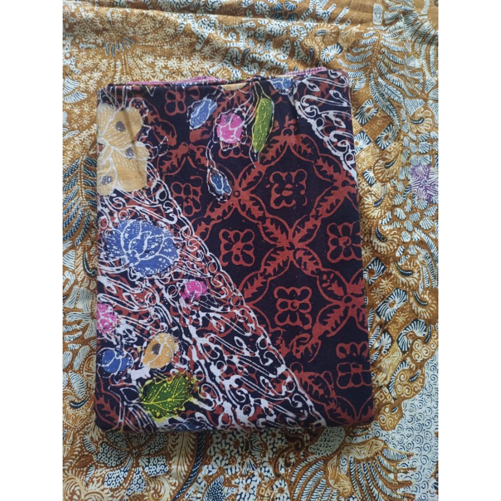 Bendang Lombok / Kain Sarung / Kain Batik preloved