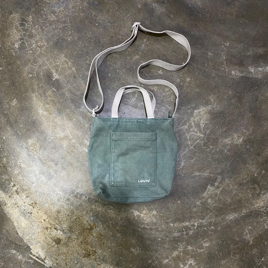 sling bag levis second original