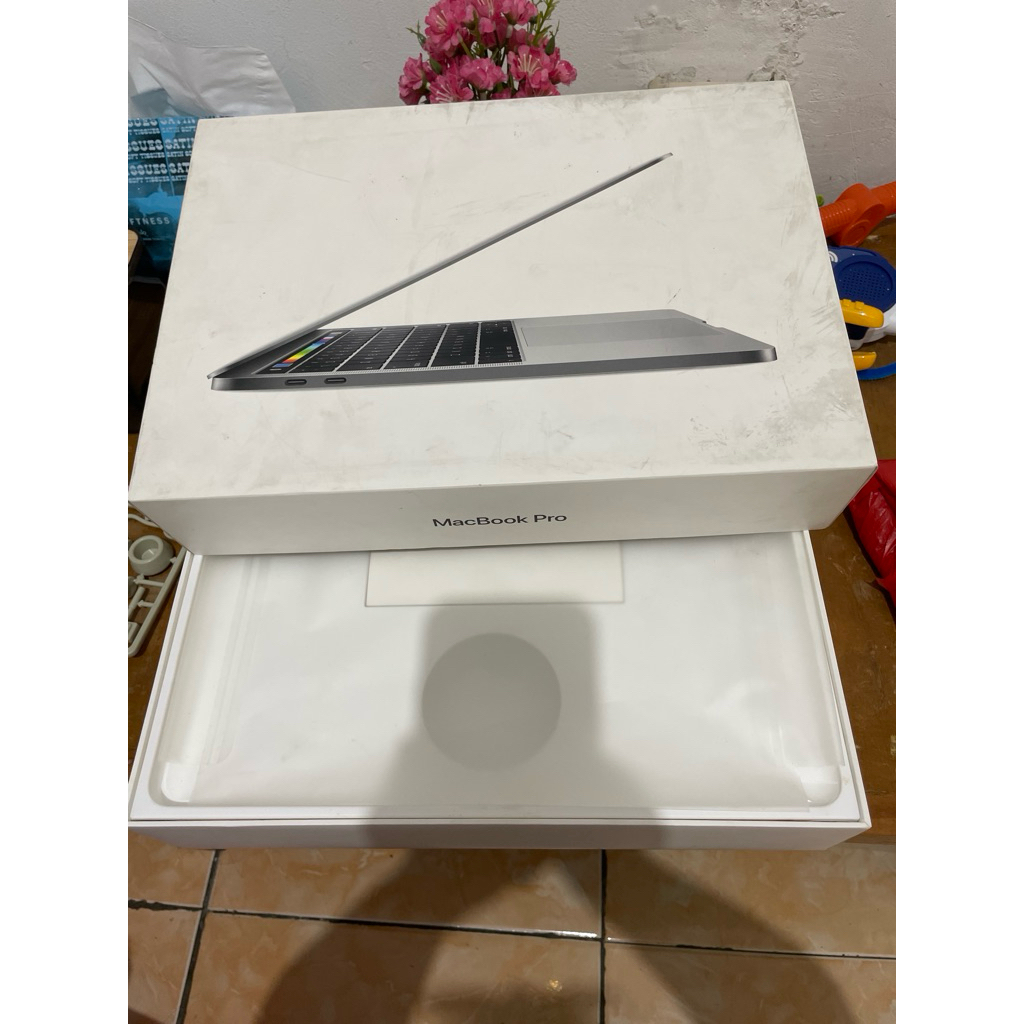 Dus original Macbook Pro 13inch second