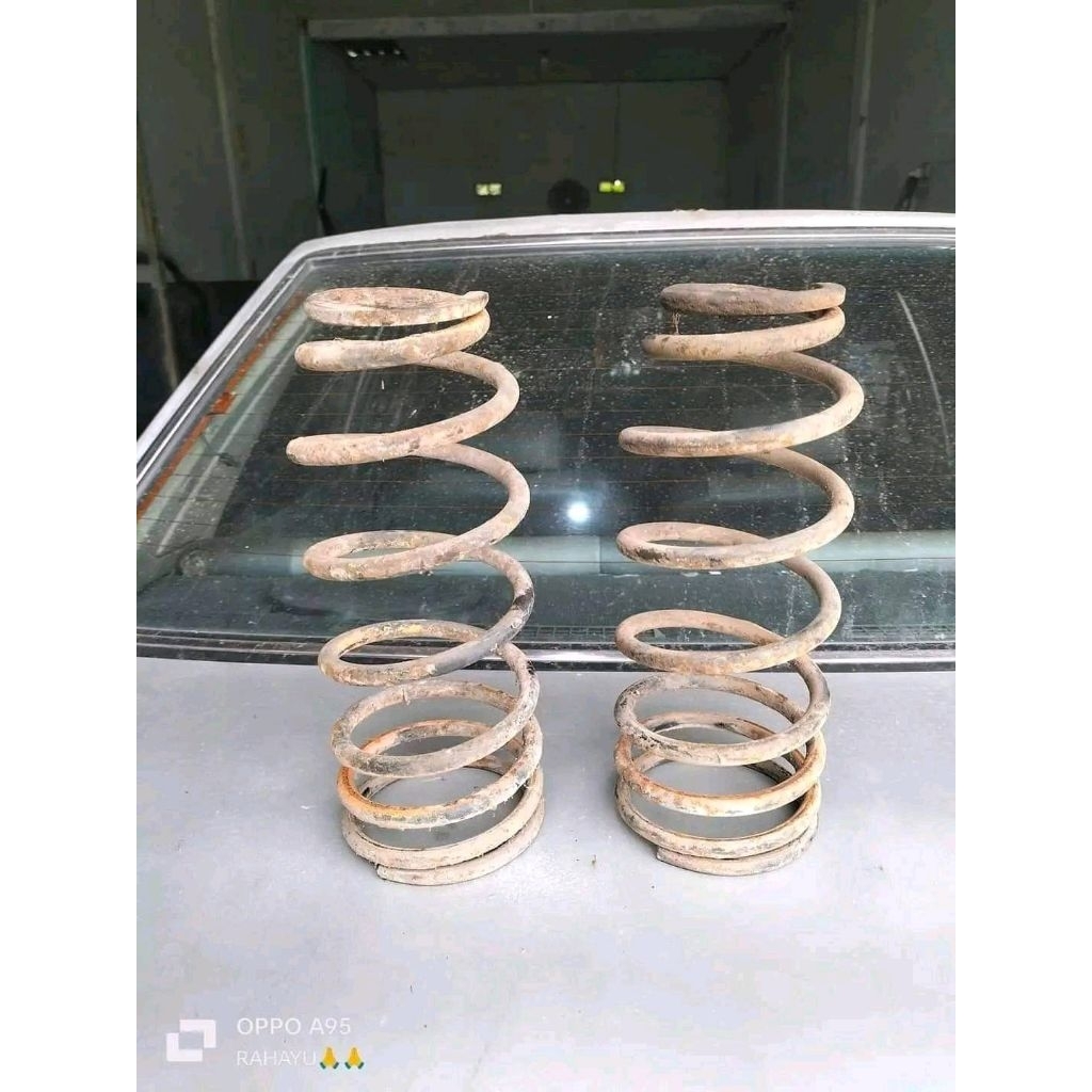 Per shock belakang Civic wonder