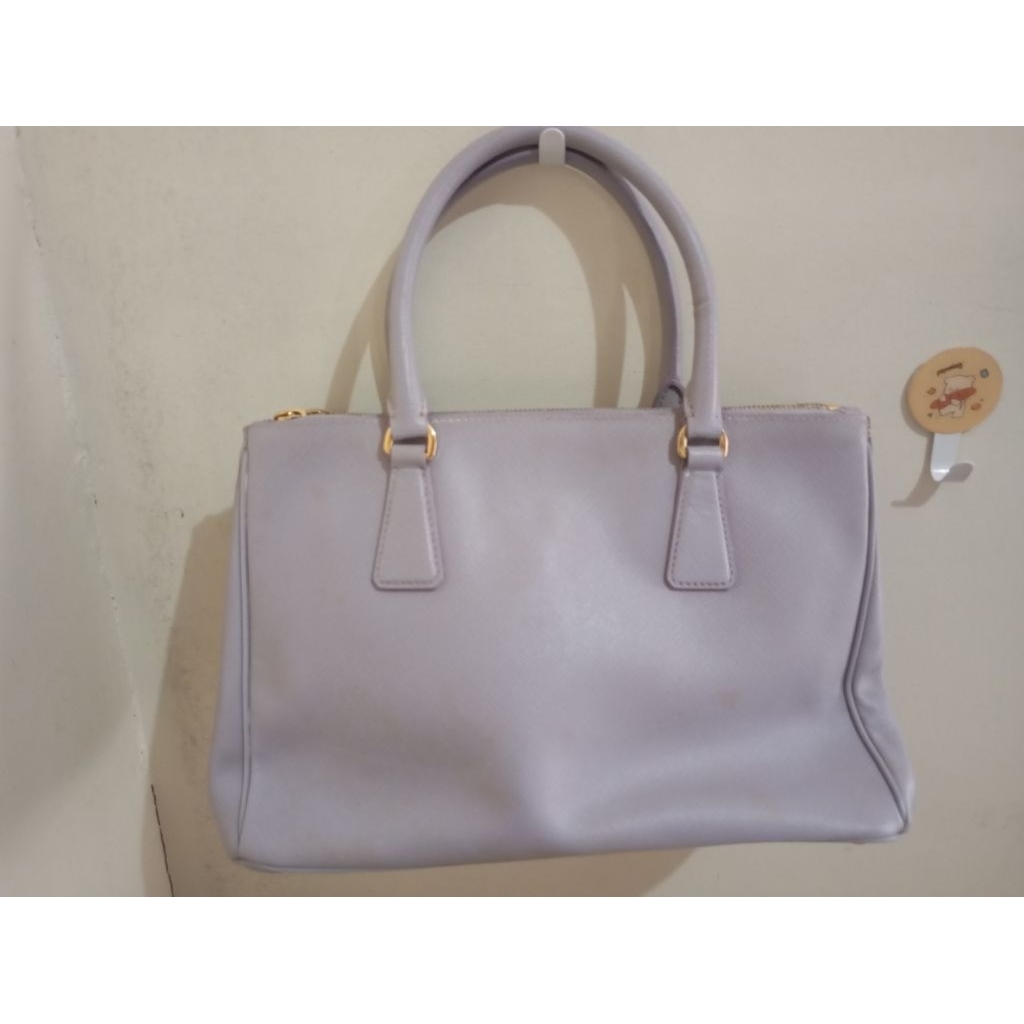 Preloved tas Prada original ada kartu sertificate