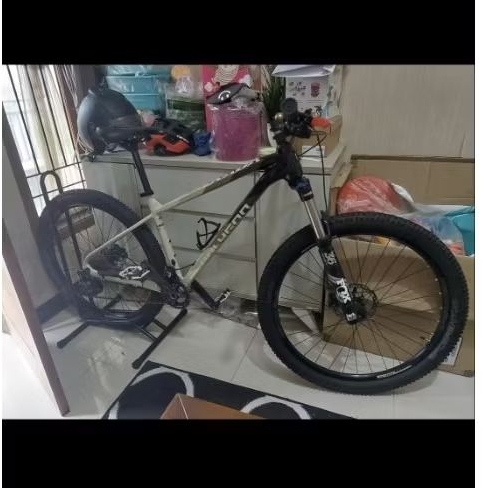 Sepeda polygon xtrada 6 sscond like new