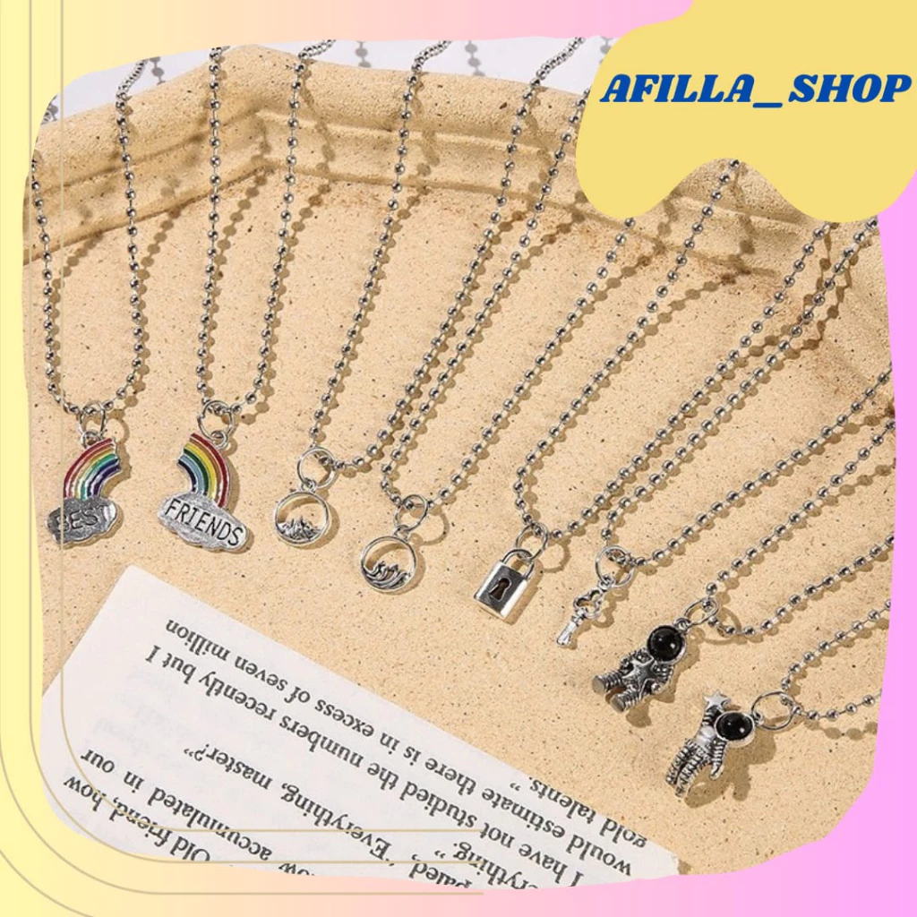 Kalung Couple Magnet 2Pcs Astronot Bestfriend Karakter Pasangan Sahabat Pacar