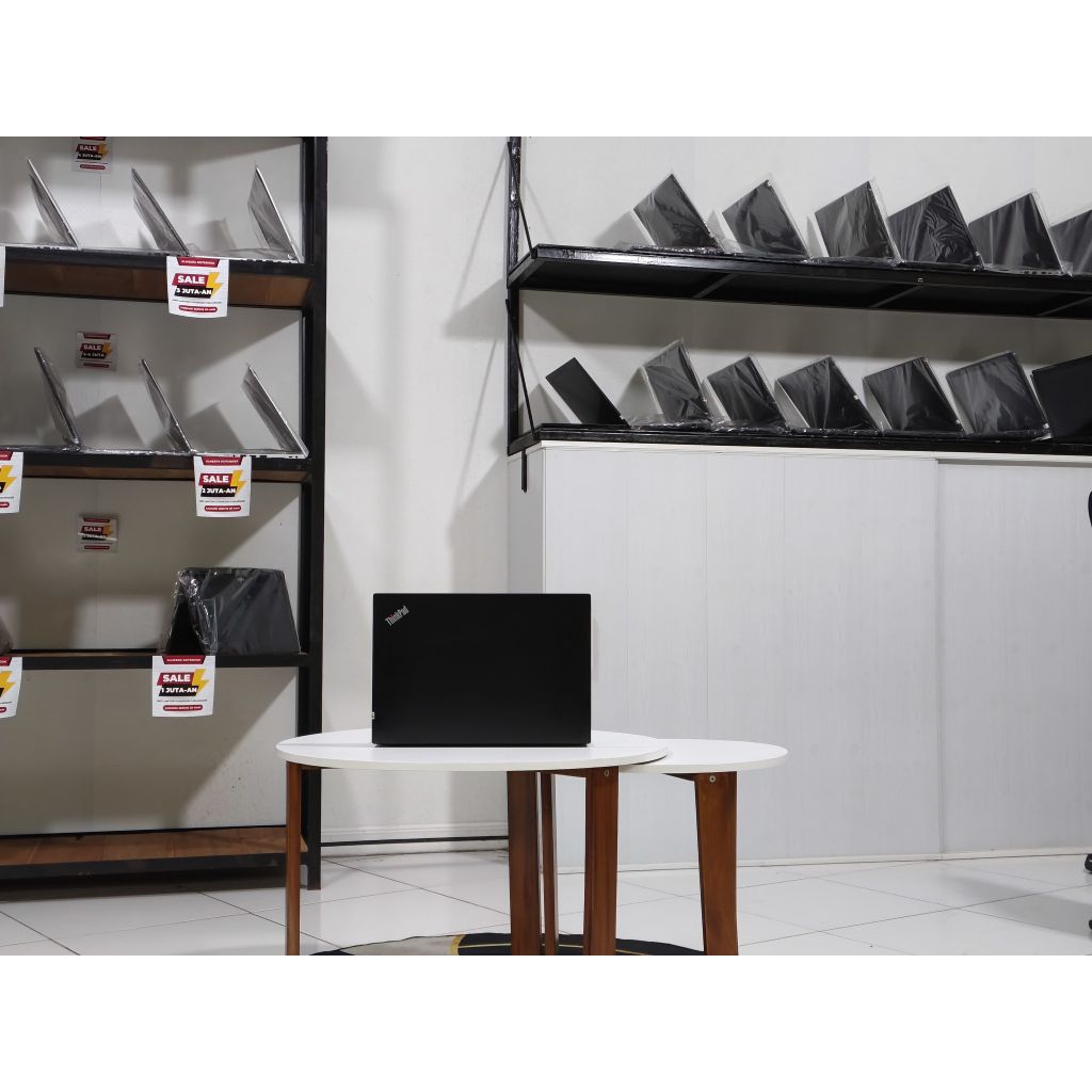 Lenovo Thinkpad T490s performa terbaik