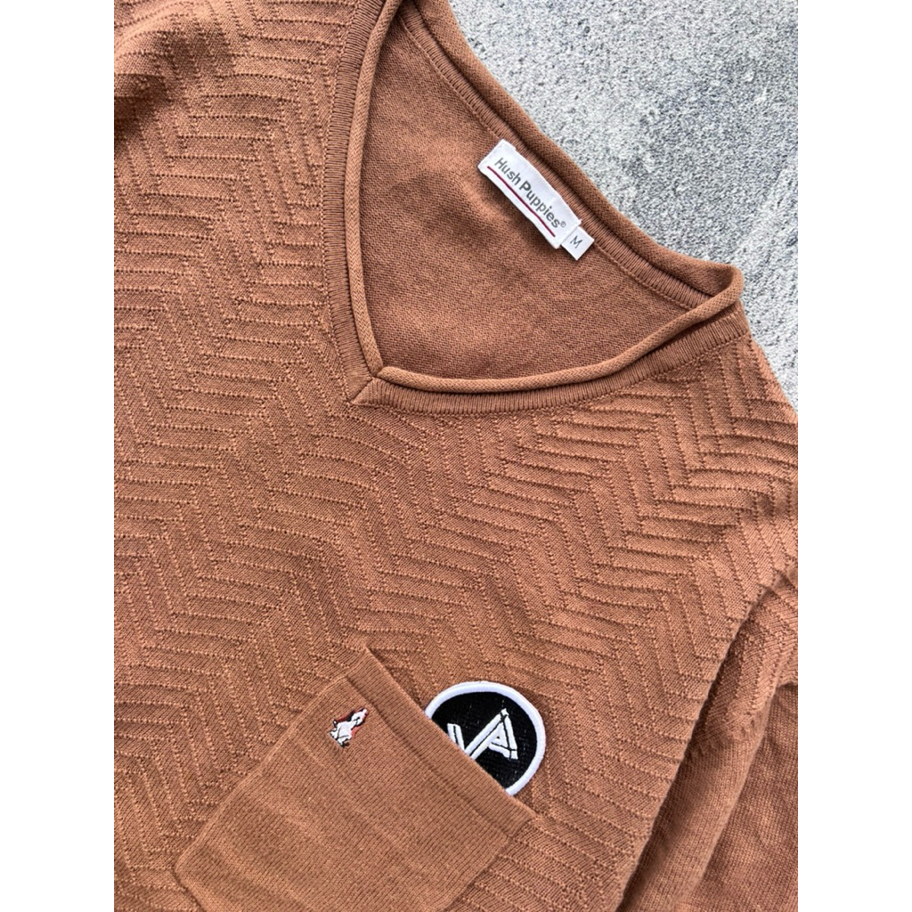 Sweater Hush Puppies Knitwear V-Neck With Pocket Rajut Pria Bronze