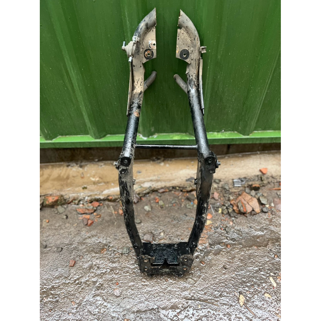 RANGKA BELAKANG SUPRA 125