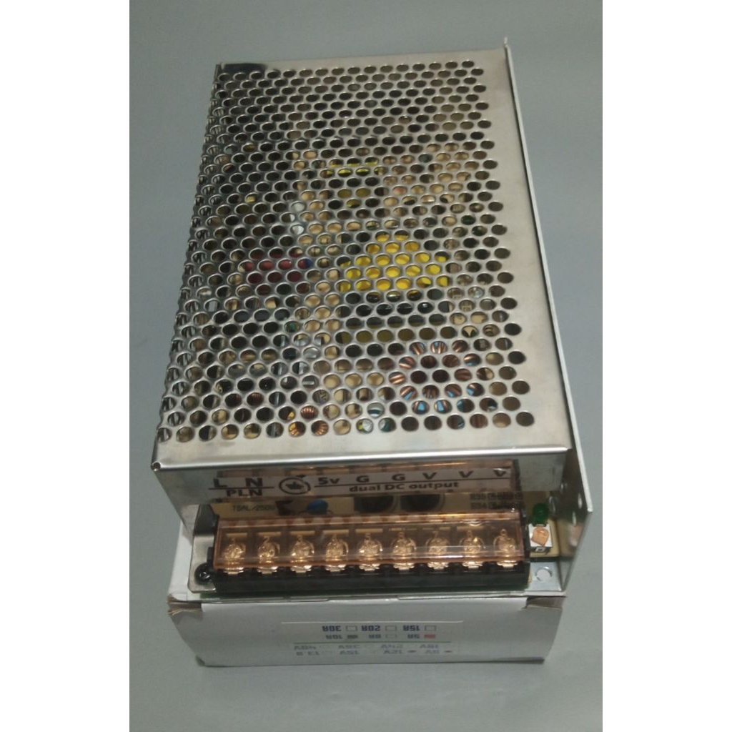 Dual Power Supply 12v 5v