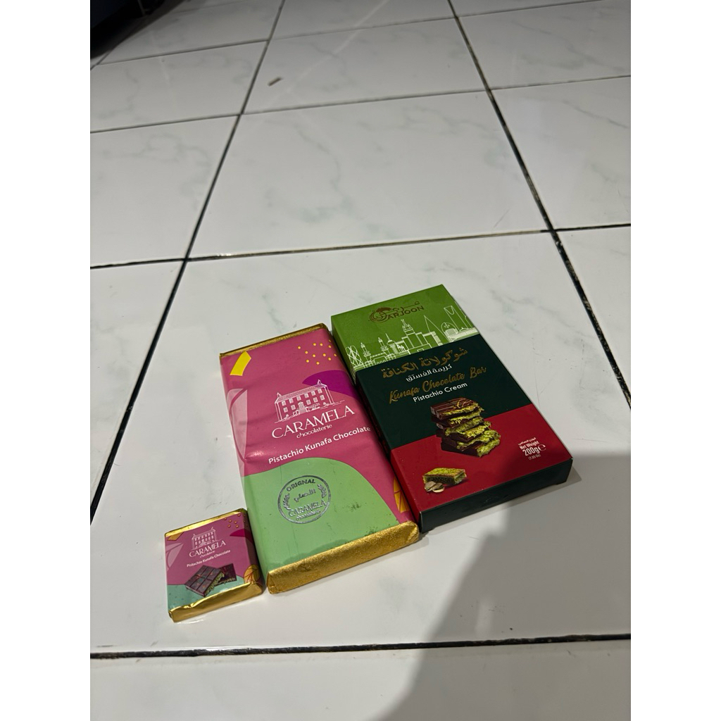Coklat Dubai Caramela besar dan Kunafa Arjoon Chocolate Original dari Madinah Arab Original 100%