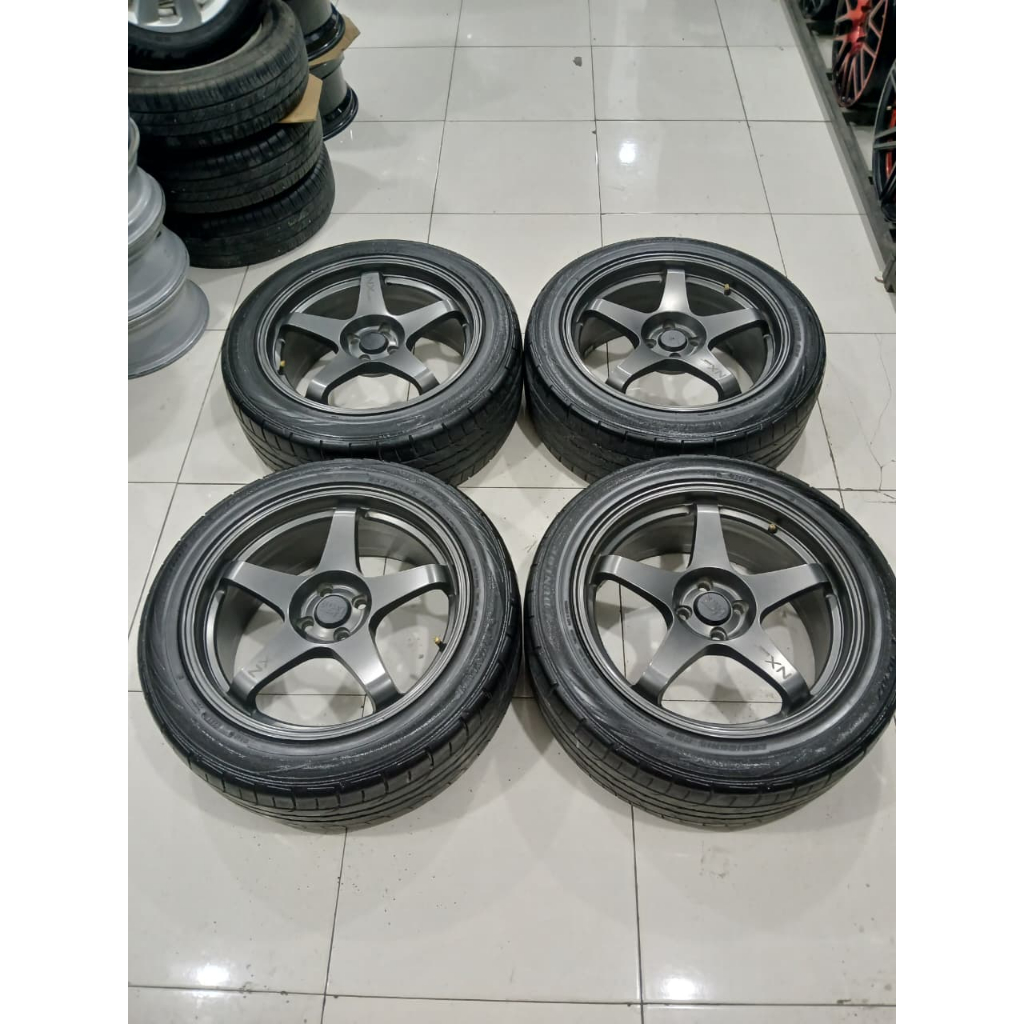 VELG MOBIL SECOND HSR KAILOLO R18 UNTUK FREED ROCKY RAIZE