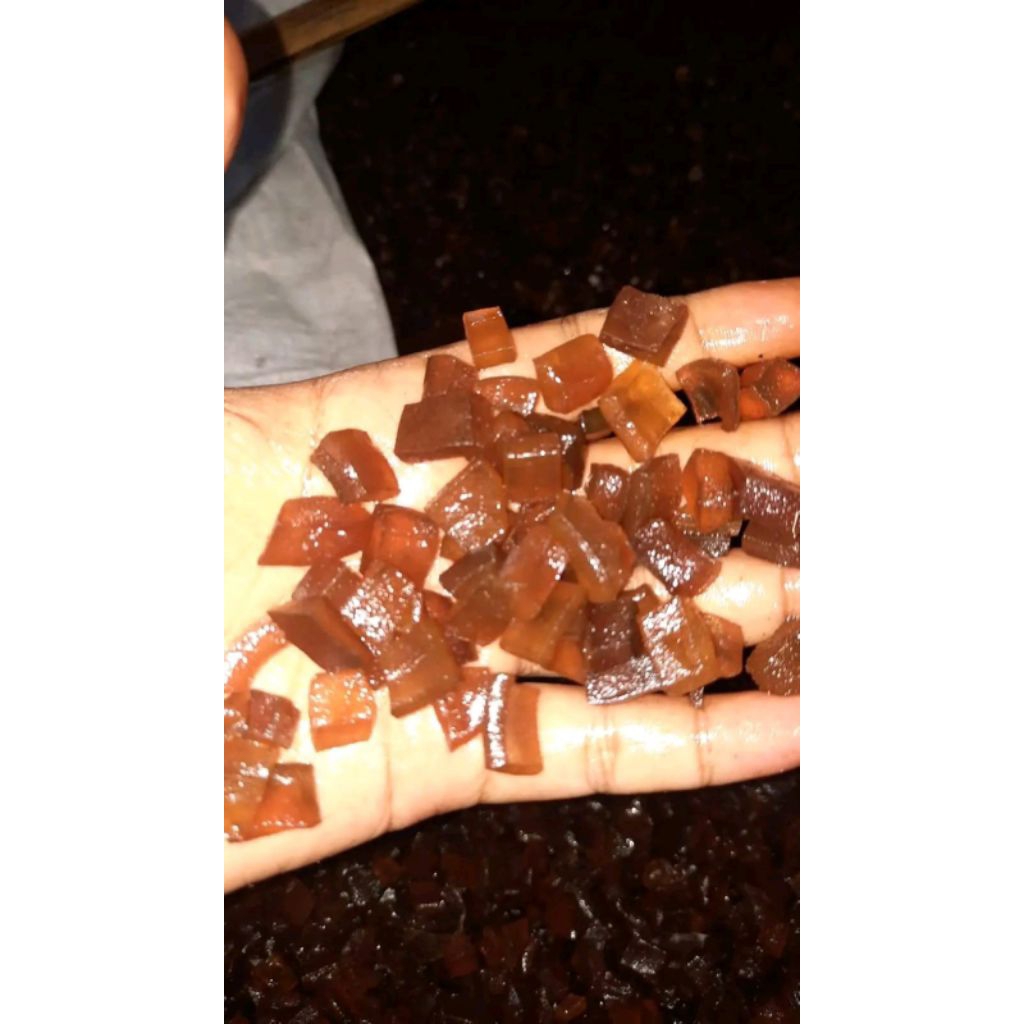 kerupuk kulit sapi mentah 1 kg/kerupuk sapi/makanan khas Sunda/bahan makanan/cemilan tradisional/ker