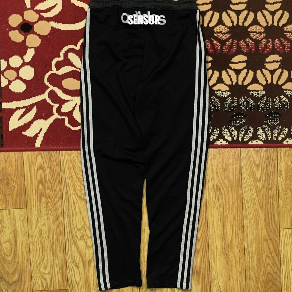 ADINDA ESSENTIALS TRACKPANTS SIZE 30-35 | TRACKPANTS ADINDA ESSENTIALS | CELANA TRACKPANTS ADINDA ES
