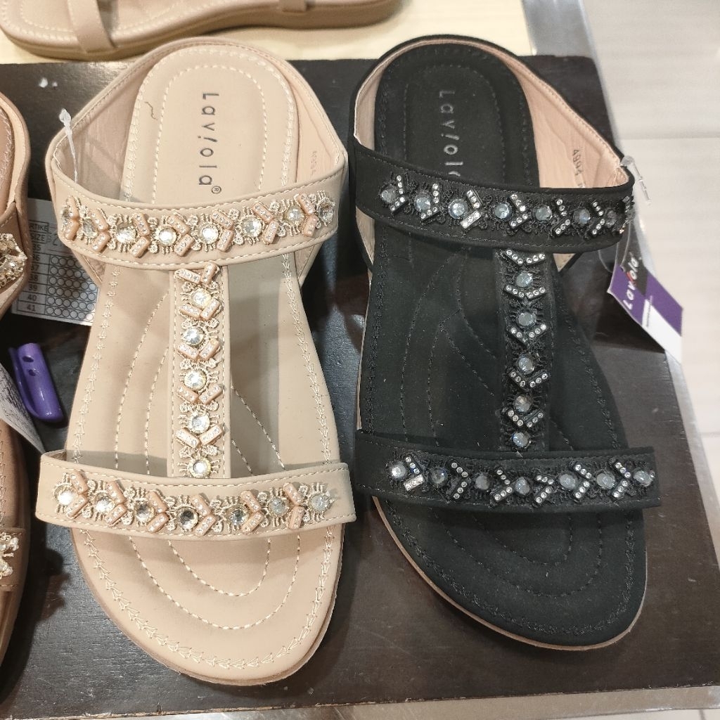 Sandal wanita LAVIOLA