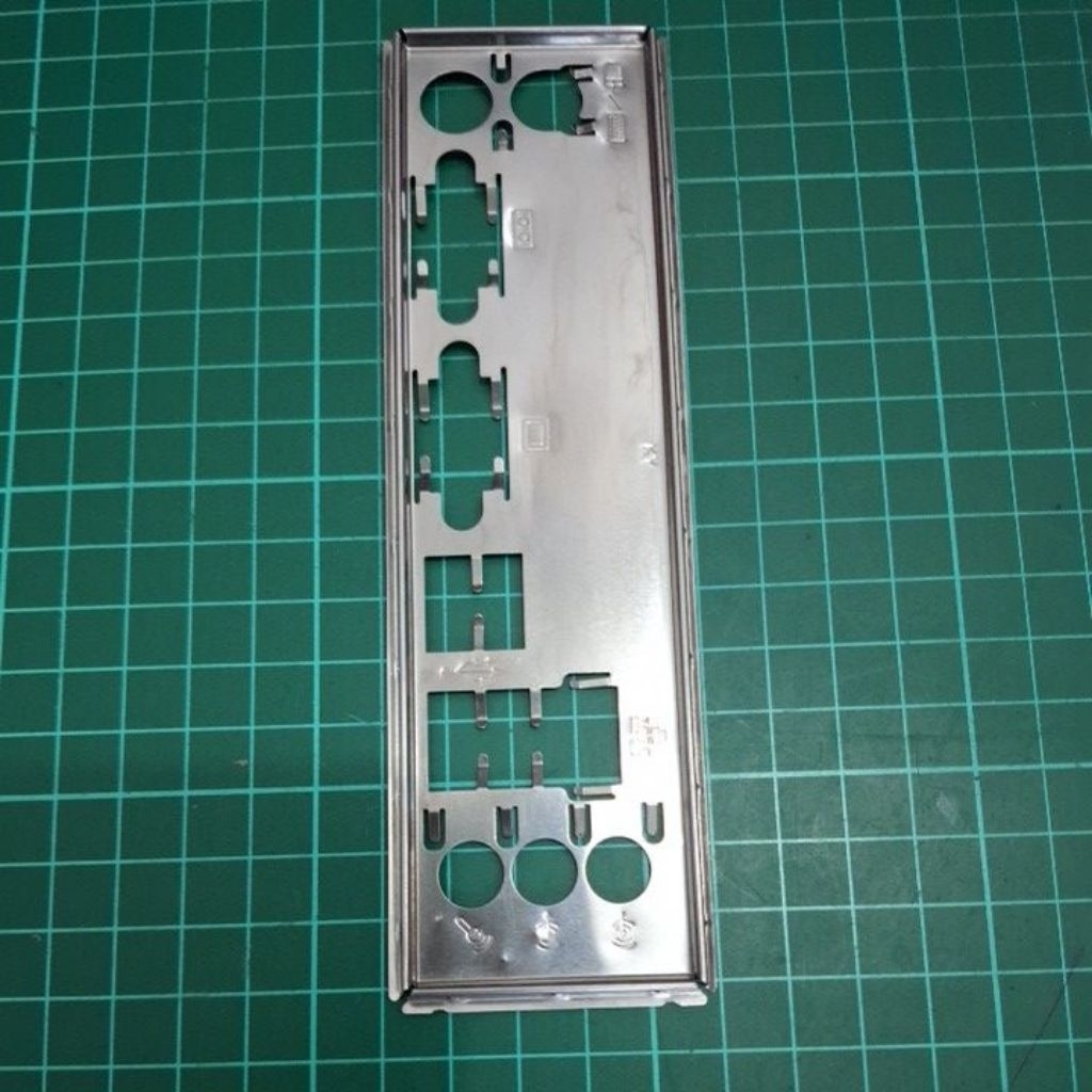 Backplate Motherboard bekas 003
