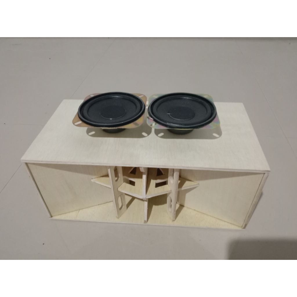BOX CLA 4 INCH + SPEAKER