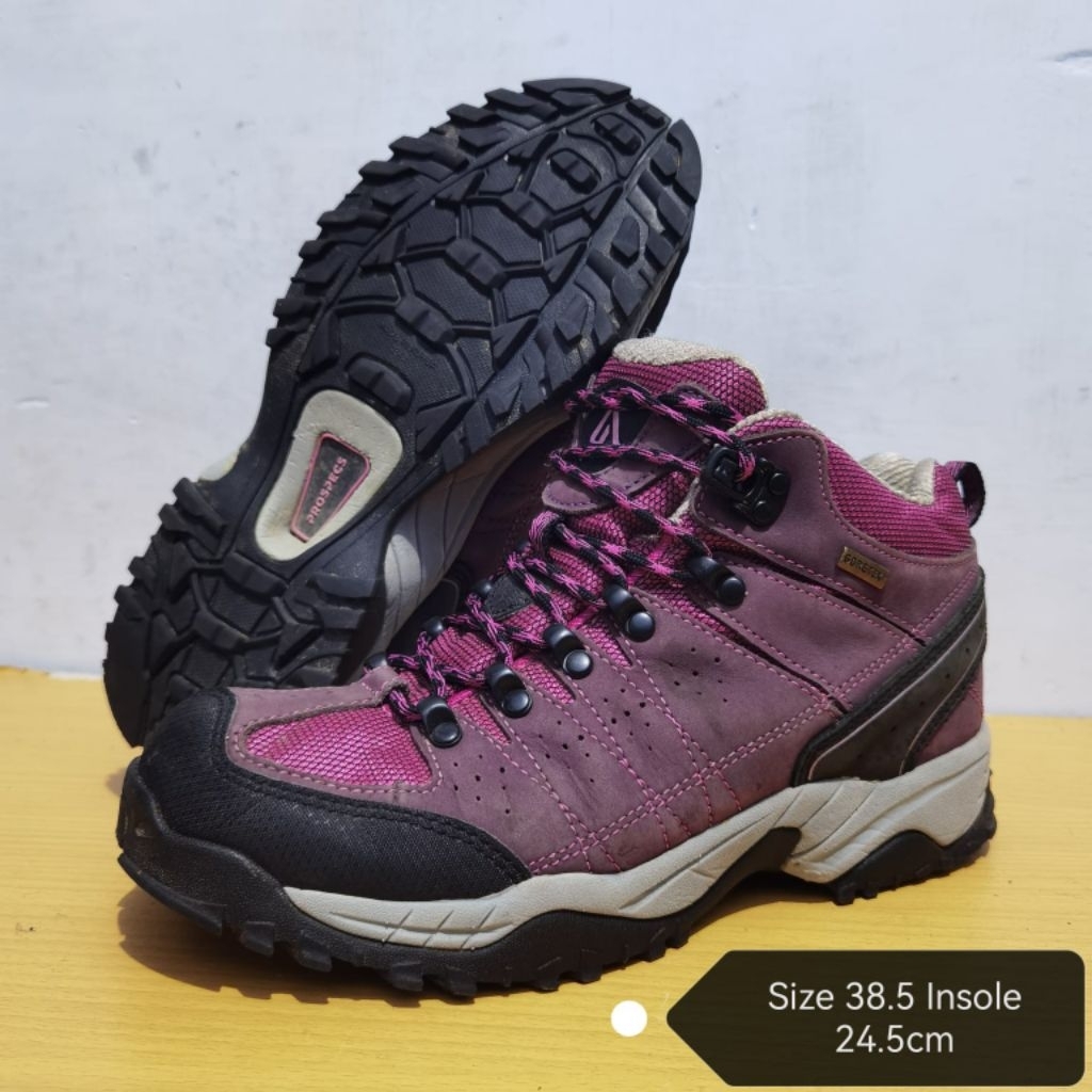 Sepatu Hiking PROSPECS GORE-TEX MID 38.5