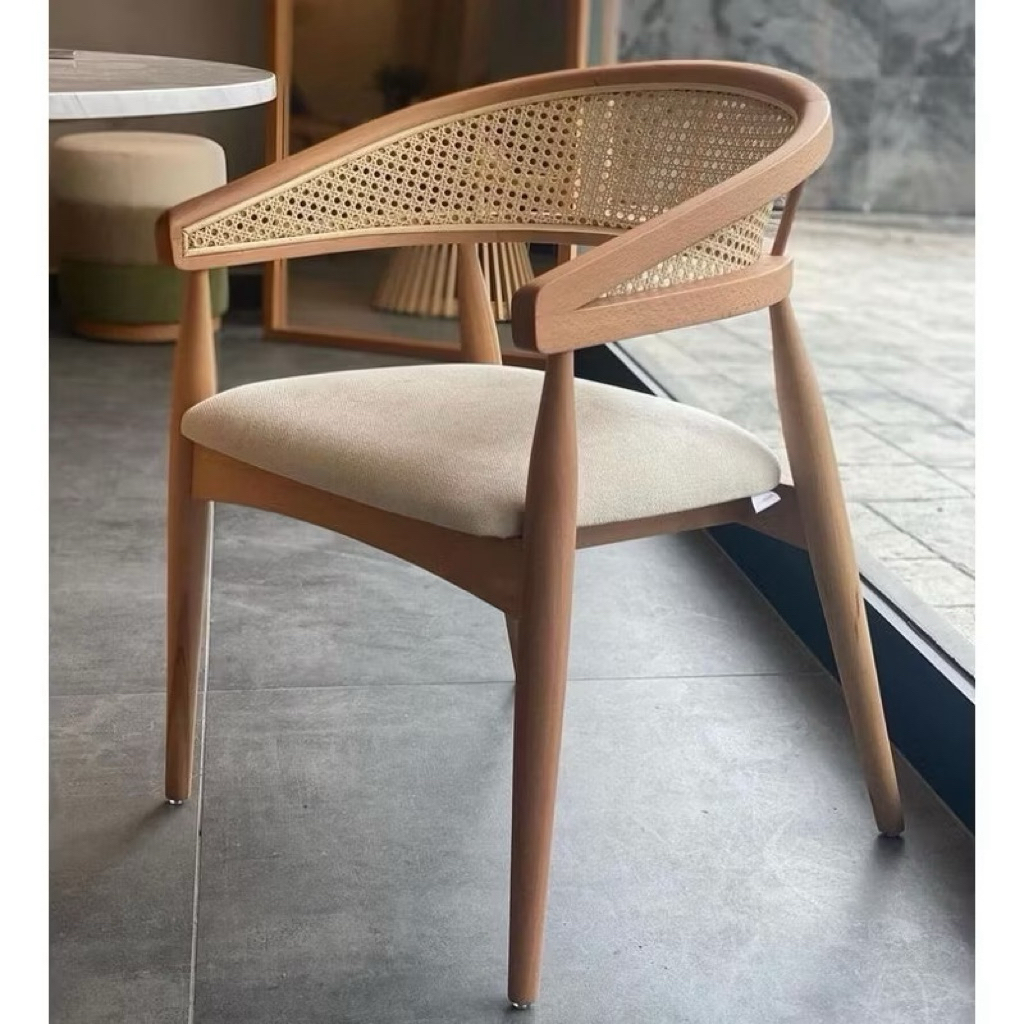 kursi cafe rotan + bantalan jok rotan